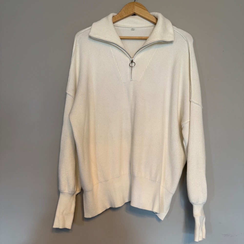 Womens Cream White Ribbed Quarter Zip Oversized Sweater Size Medium Split Cuff